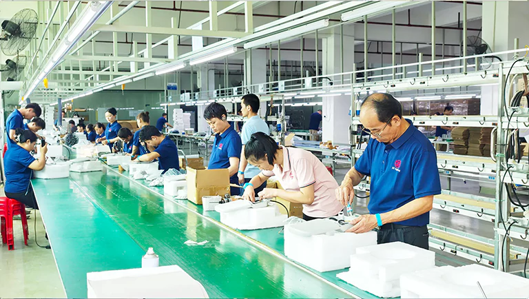 Street light Assambly line