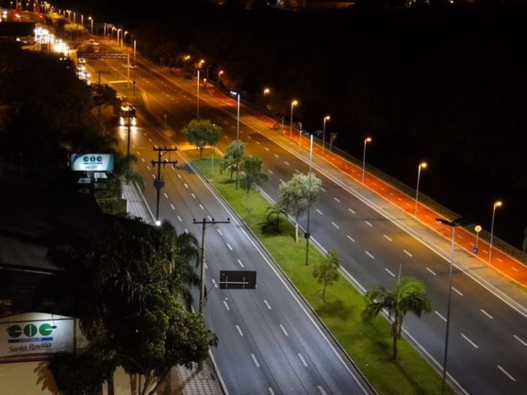 LED street and area lighting solution for From Hps To Led A Step By Step Retrofit Guide For Street And Area Lighting